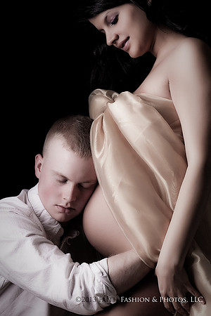 Khrystal Vaughn-Maternity-9502-Logo